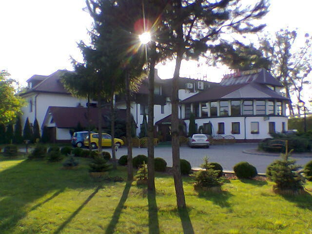 Hotel Restauracja Tawerna Gliwice Buitenkant foto