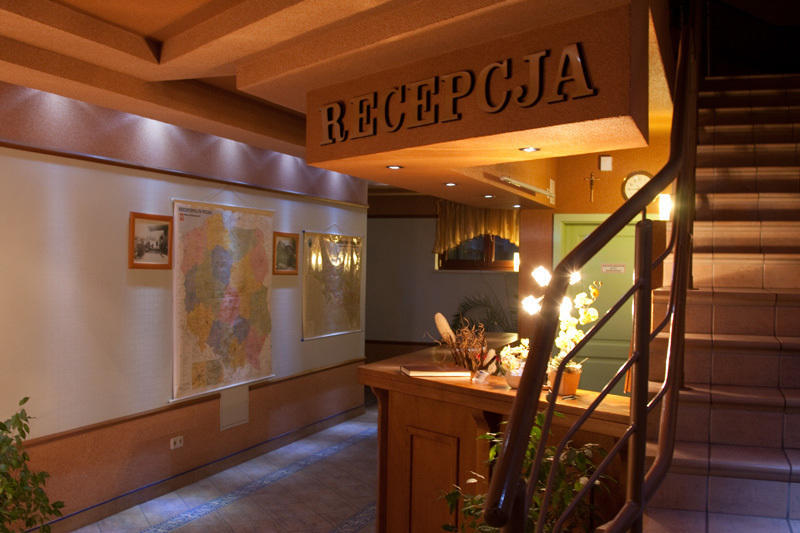 Hotel Restauracja Tawerna Gliwice Buitenkant foto